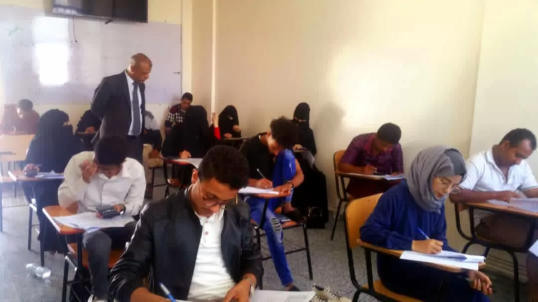 جامعة الحكمة بالحوبان تدشّـن إمتحانات الفصل الدراسي الأول للعام 1444هـ / 2022-2023م