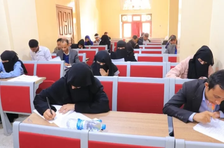 جامعة الحكمة بصنعاء تدشن إمتحانات الفصل الدراسي الأول للعام 1444هـ - 2023/2022م