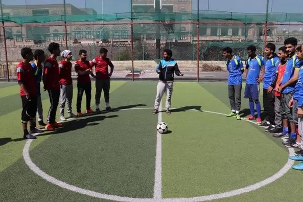 انطلاق الدوري الرياضي لكره القدم على كأس رئيس الجامعة