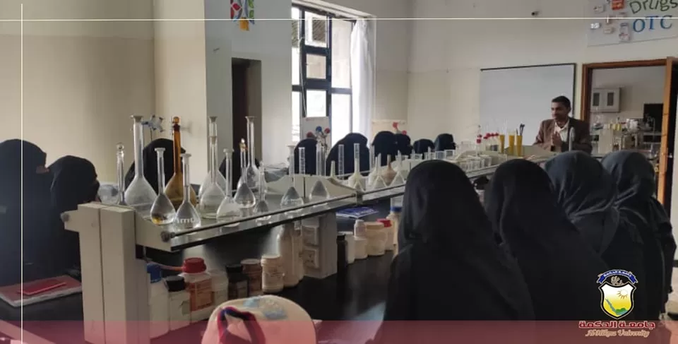 جامعة الحكمة بذمار تدشن المرحلة الثانية من الدورات المنهجية المجانية لطلبة الثانوية العامة