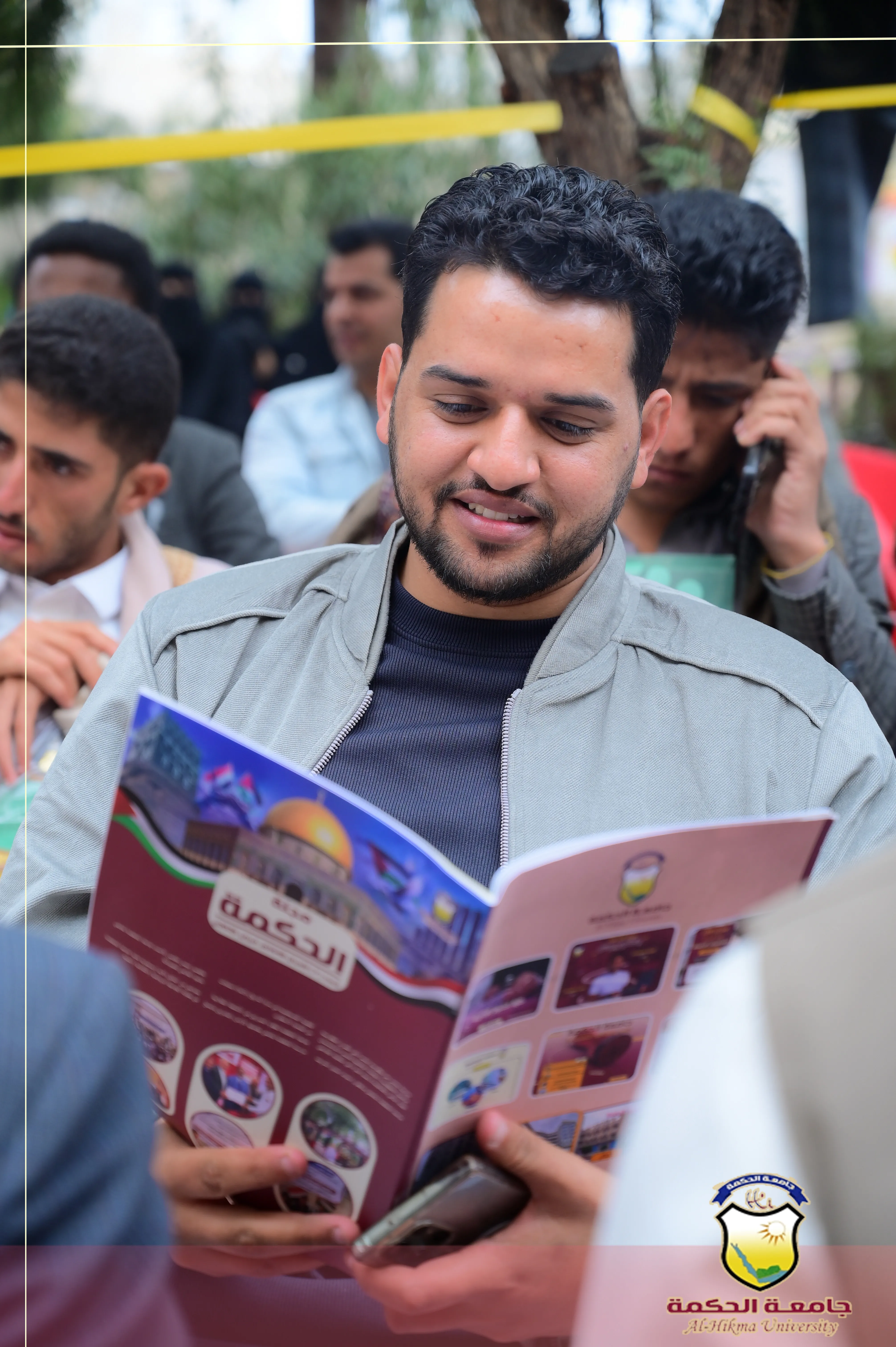 "جامعة الحكمة - فرع ذمار تحتفي بقدوم ذكرى المولد النبوي الشريف وتكرّم طلبتها المتميزين وتحتفي بطلبتها المستجدين"