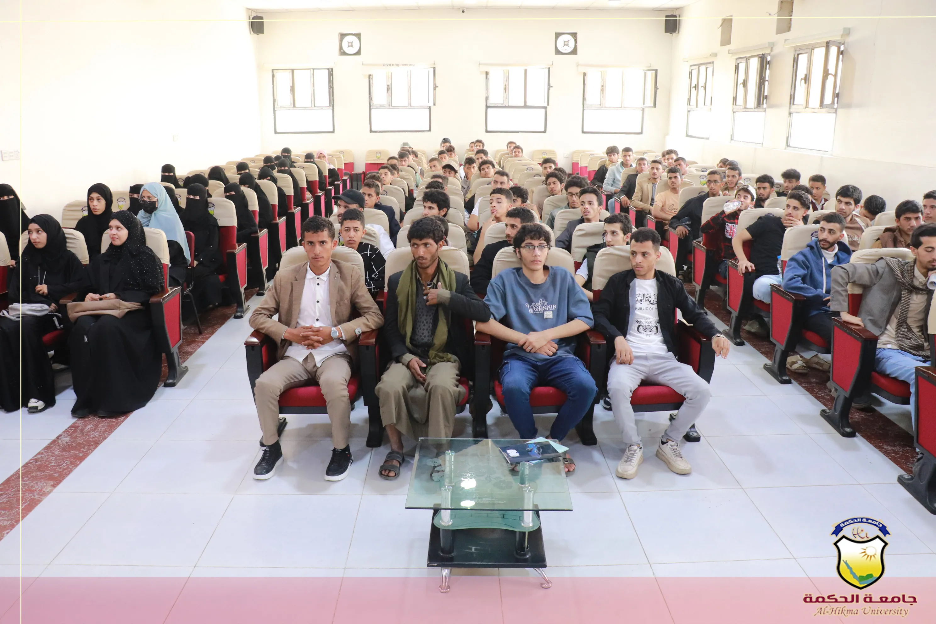 جامعة الحكمة تقيم حفل استقبال الطلبة المستجدين للعام الجامعي 1447هـ / 2025-2026م