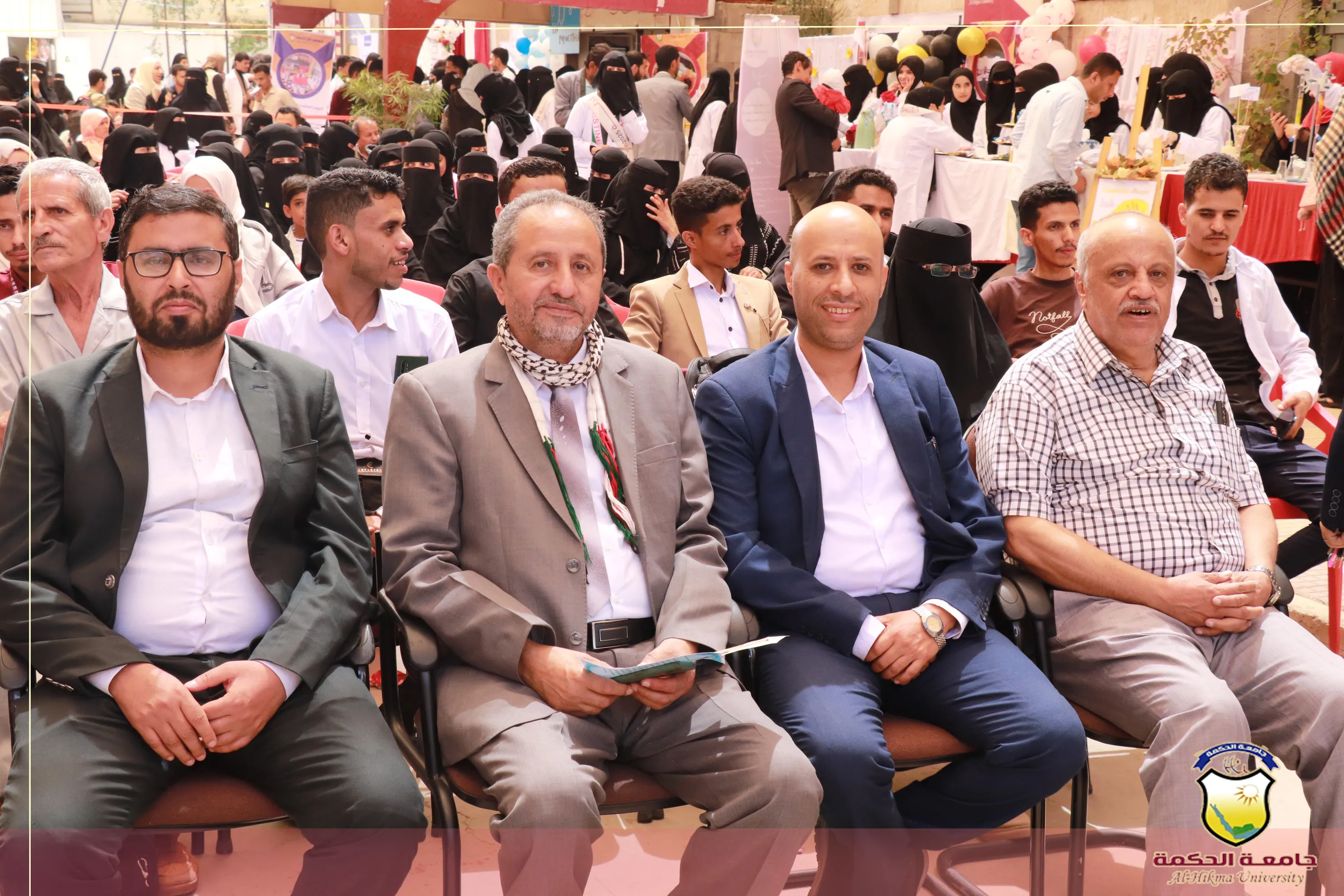 جامعة الحكمة تقيم ندوة ومعرض للإنتاج الصيدلي بمناسبة #اليوم_العالمي_للصيادلة