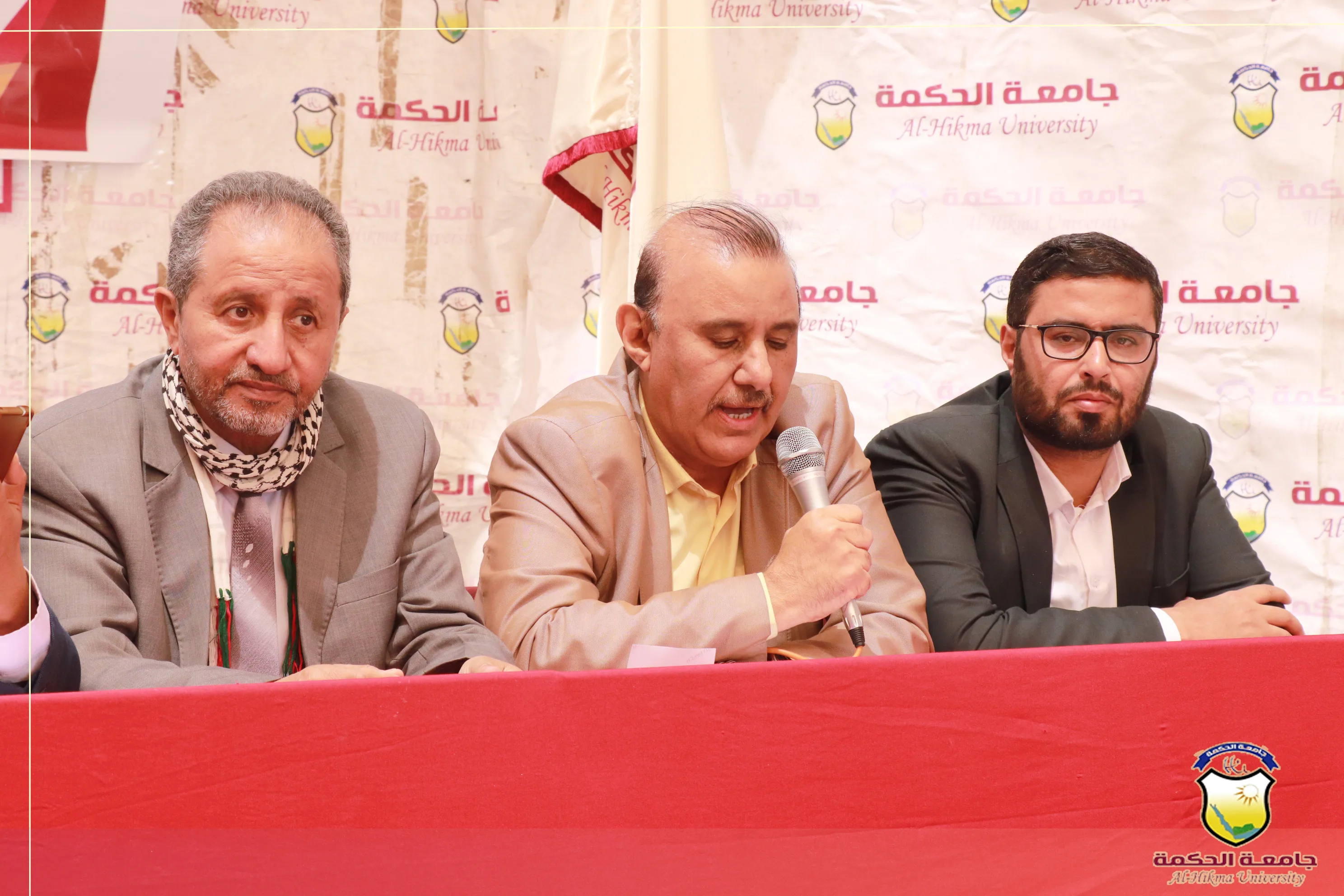 جامعة الحكمة تقيم ندوة ومعرض للإنتاج الصيدلي بمناسبة #اليوم_العالمي_للصيادلة