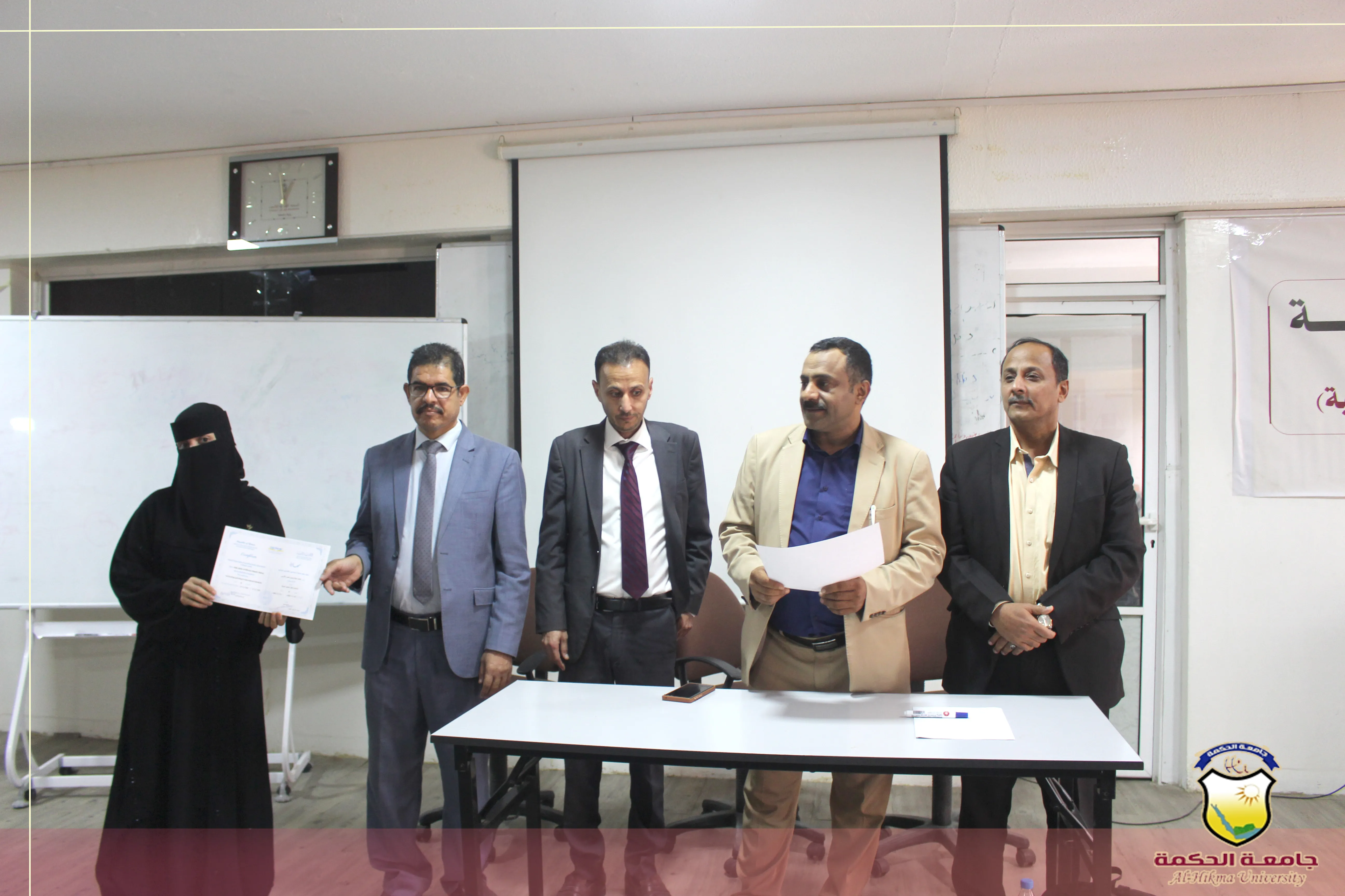 جمعية المحاسبين القانونيين اليمنيين تستقبل طلاب قسم المحاسبة من جامعة الحكمة