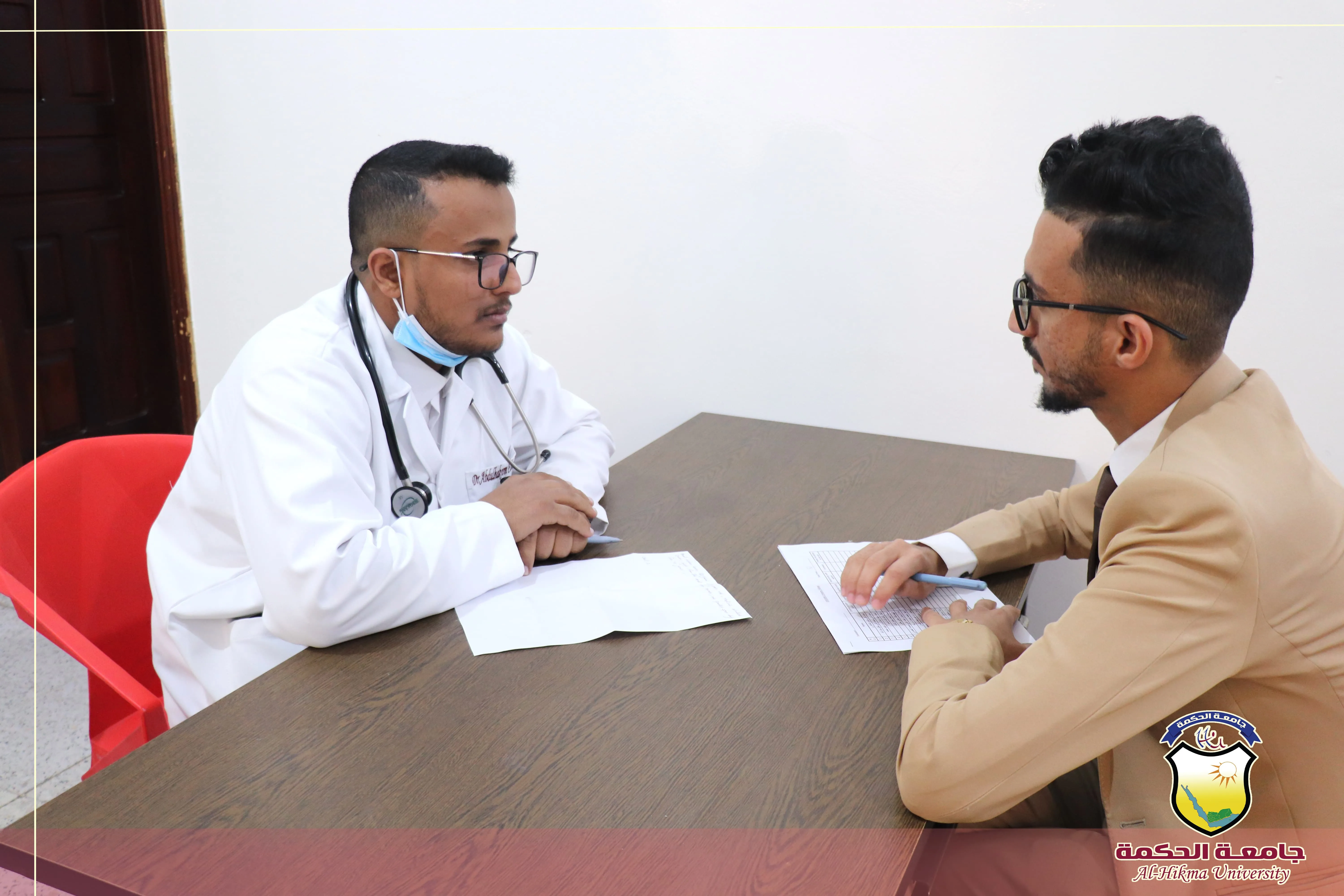 كلية العلوم الطبية تدشن الإمتحان الشمولي لمقرر المهارات السريرية (OSCE) لطلبة الدفعة السادسة من بكالوريوس #طب_عام_وجراحة بجامعة الحكمة