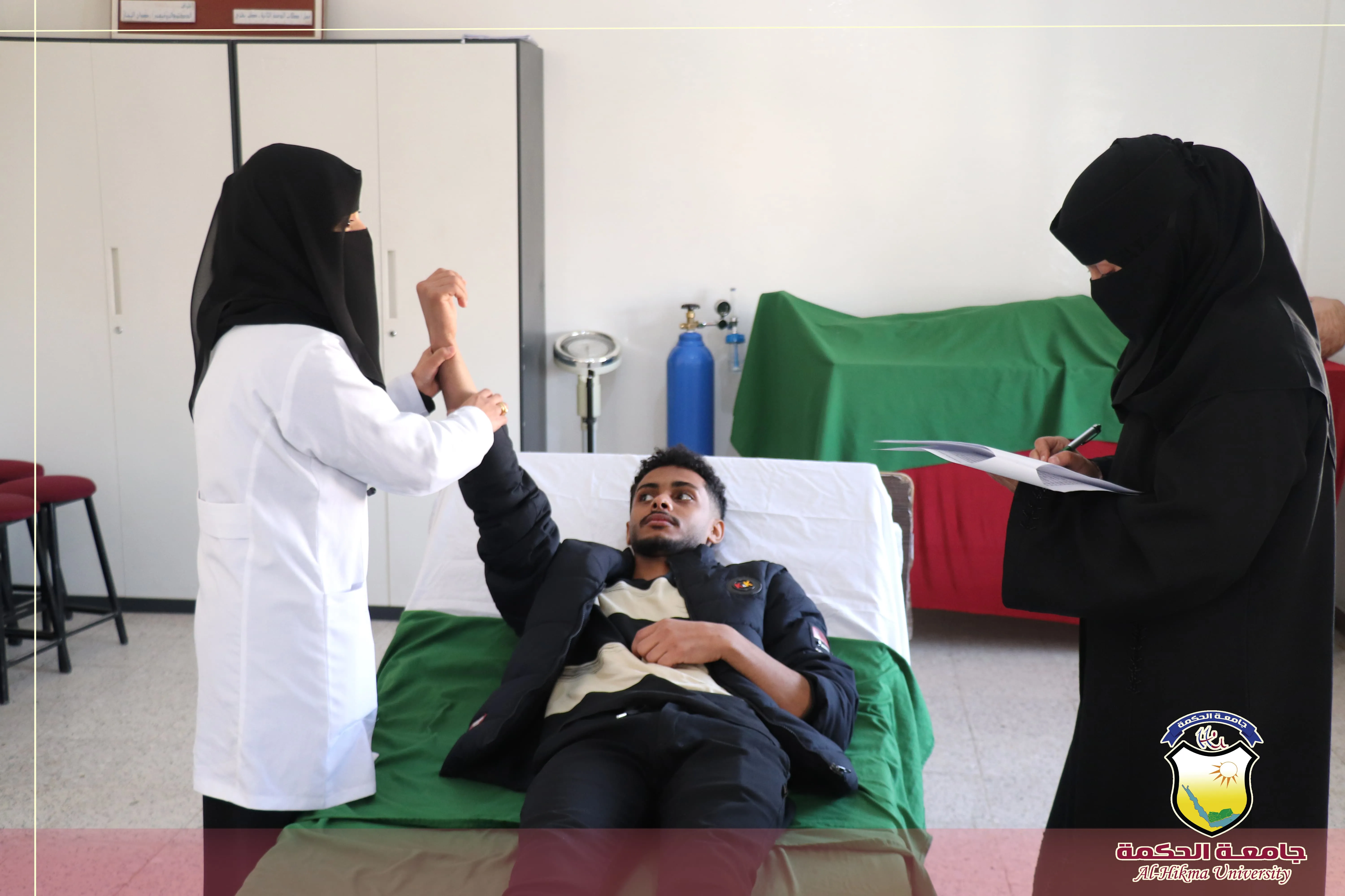 كلية العلوم الطبية تدشن الإمتحان الشمولي لمقرر المهارات السريرية (OSCE) لطلبة الدفعة السادسة من بكالوريوس #طب_عام_وجراحة بجامعة الحكمة