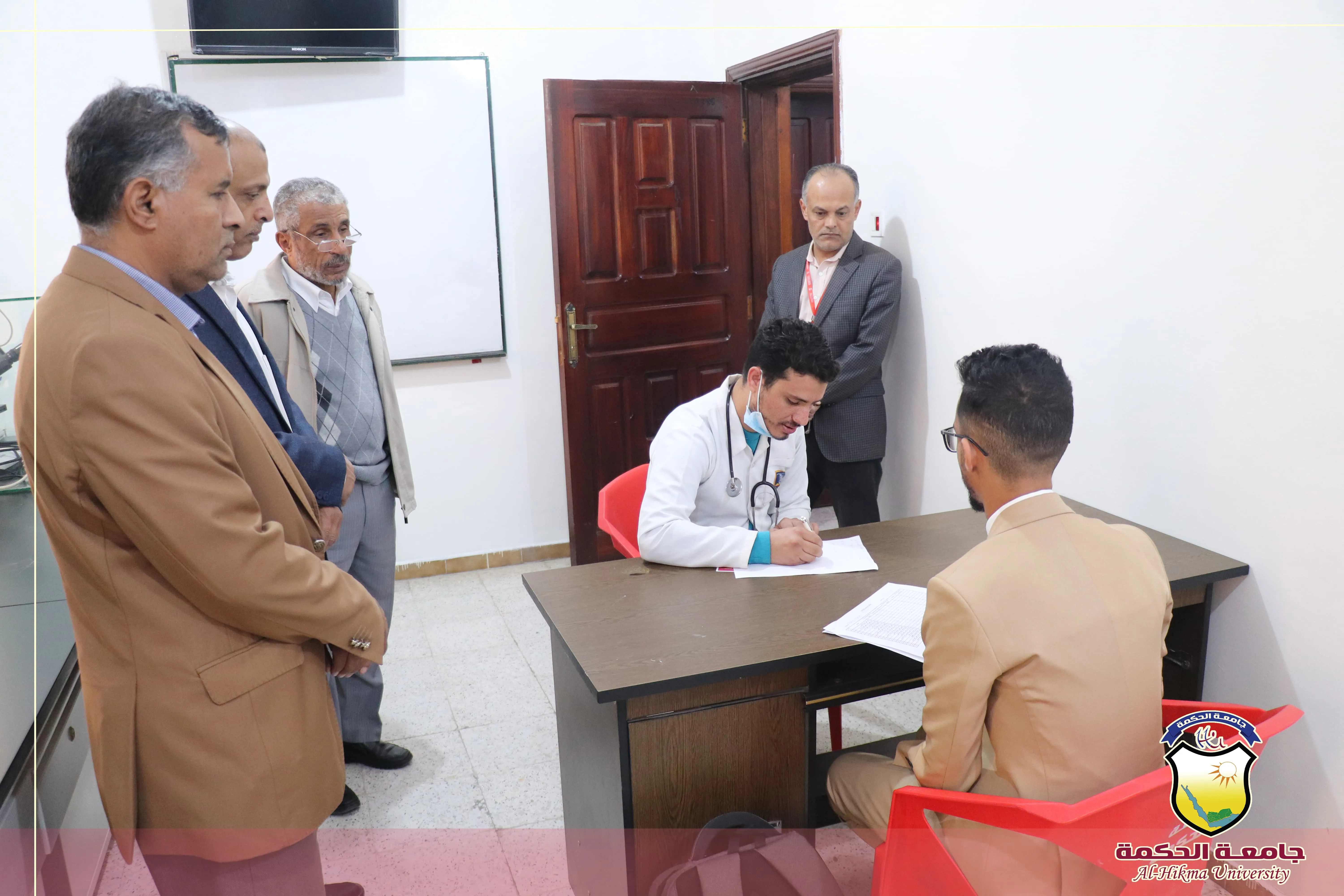 كلية العلوم الطبية تدشن الإمتحان الشمولي لمقرر المهارات السريرية (OSCE) لطلبة الدفعة السادسة من بكالوريوس #طب_عام_وجراحة بجامعة الحكمة