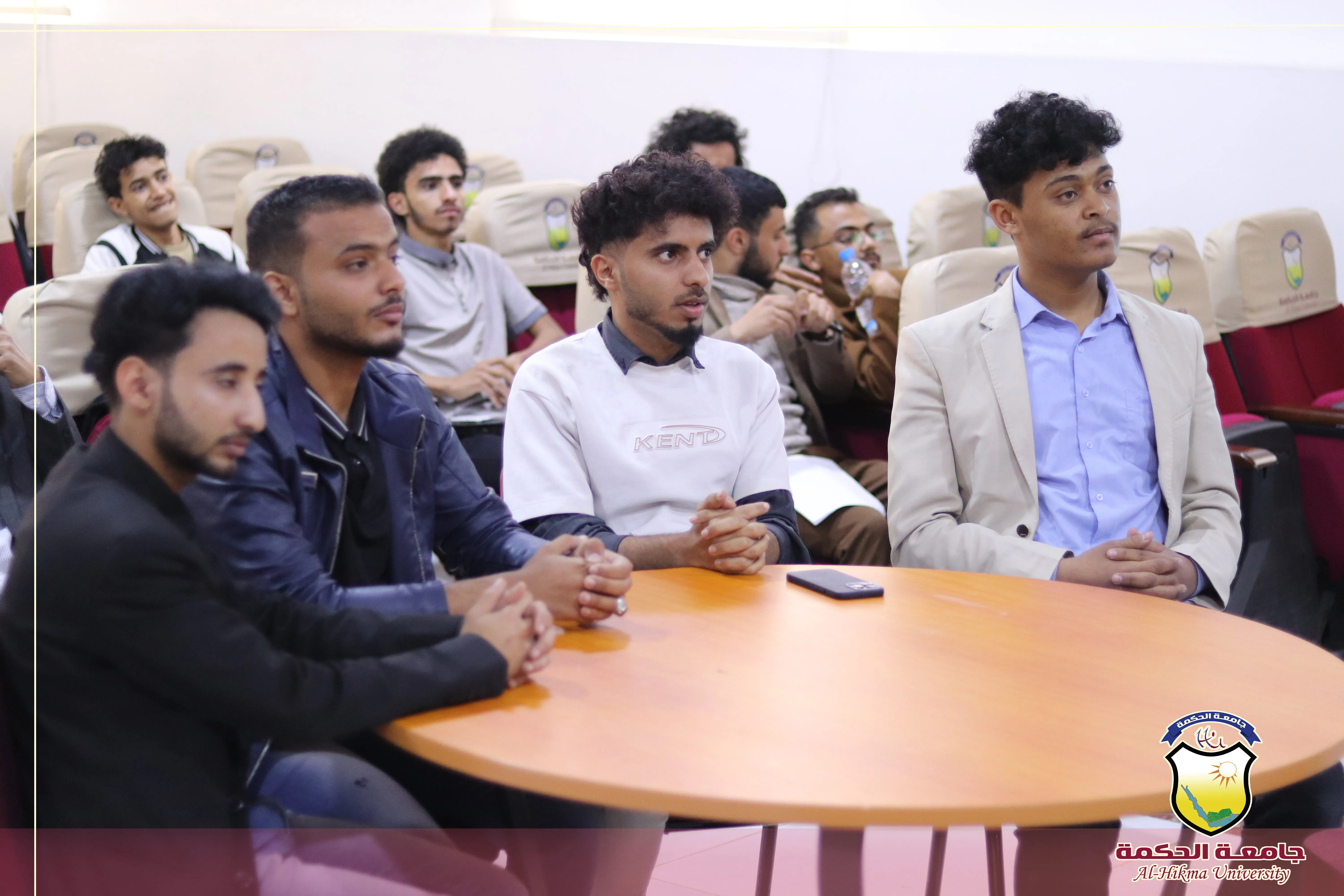 جامعة الحكمة تقيم محكمة افتراضية متخصصة في جمع الأدلة الرقمية بحضور قيادات أكاديمية وقضائية