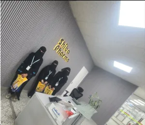 جامعة الحكمة تنظم زيارة علمية لطلاب الصيدلة إلى مصنع فارما كير للتعرف على الصناعة الدوائية