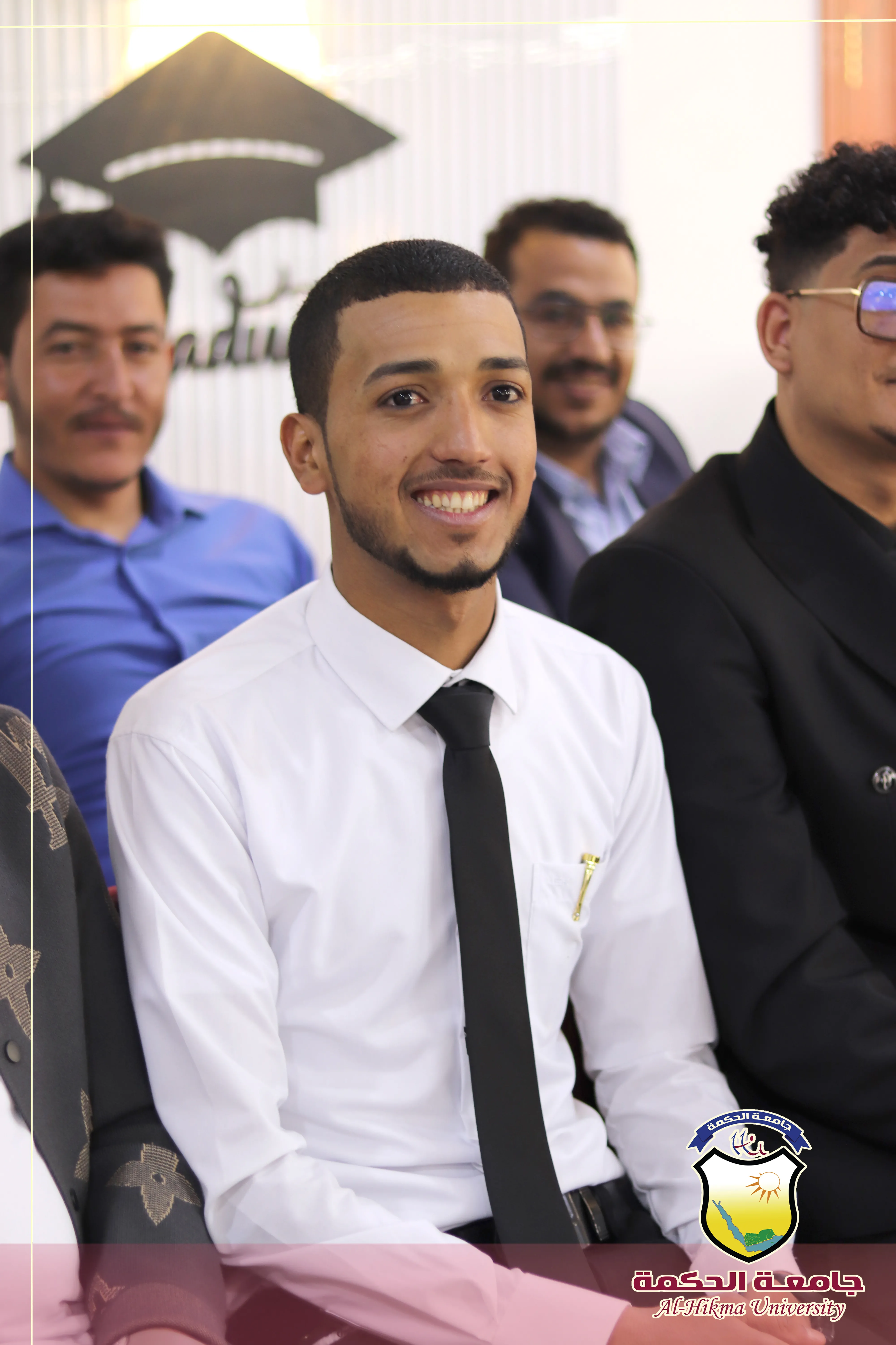 جامعة الحكمة - اليمن تفتتح الاسبوع العلمي لمناقشة أبحاث تخرّج طلبة الدفعة الثامنة من قسم علوم الصيدلة بكلية العلوم الطبية