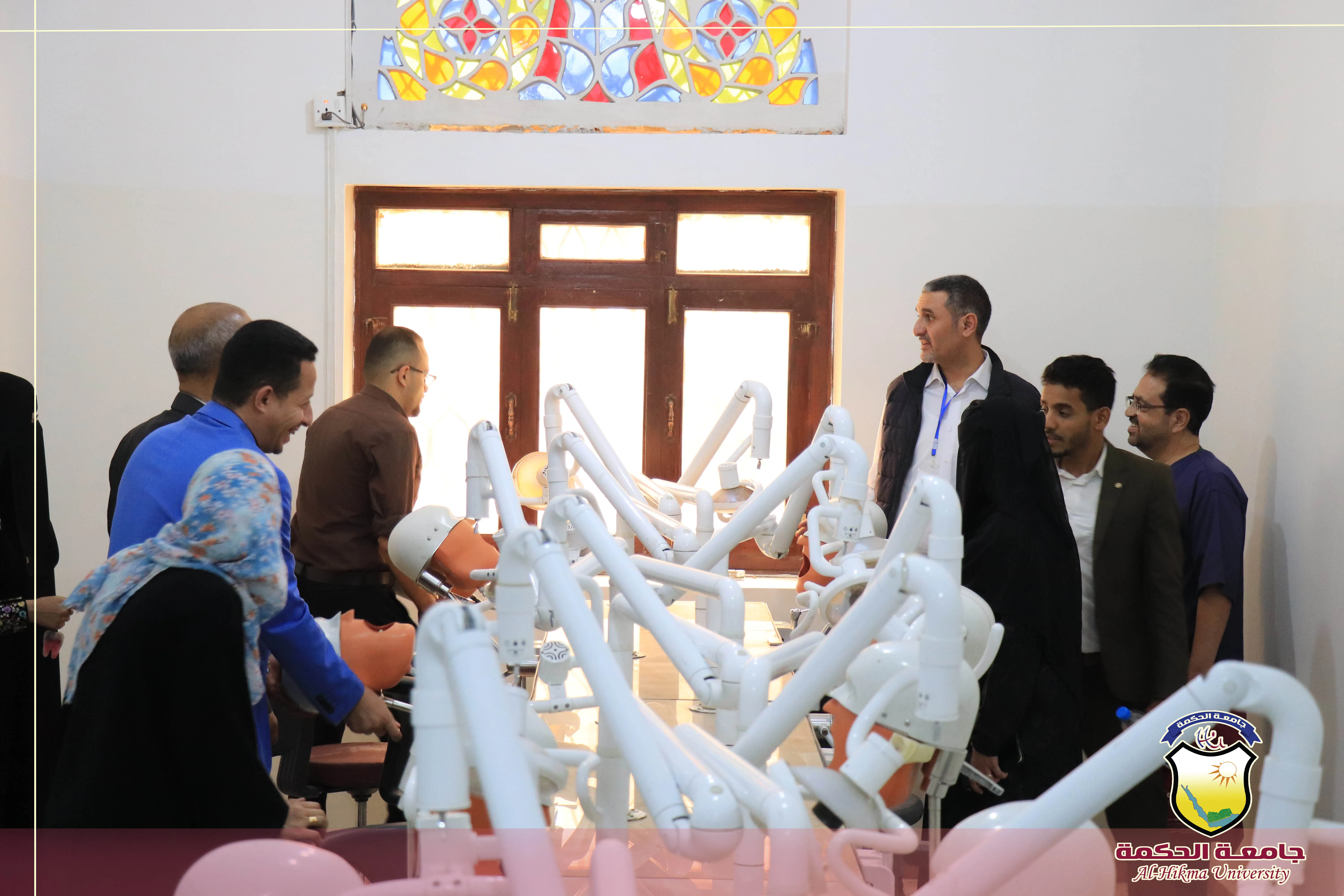 جامعة الحكمة تستقبل لجنة الاعتماد الأكاديمي للتحقق من جاهزية برنامجي الطب العام والجراحة وطب وجراحة الفم والأسنان